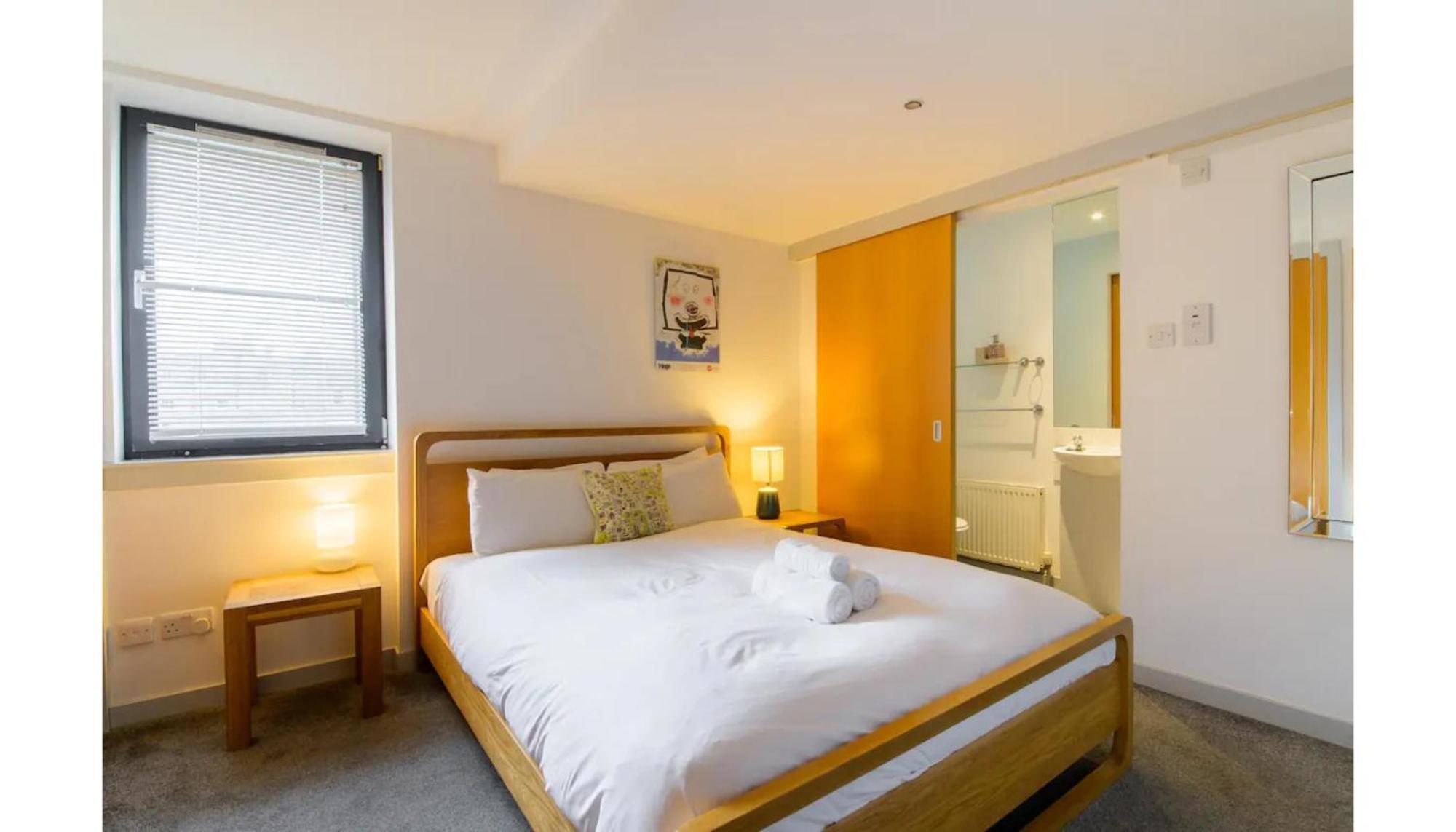 Апартаменты Modern Flat In The Middle Of Old Town Эдинбург Экстерьер фото