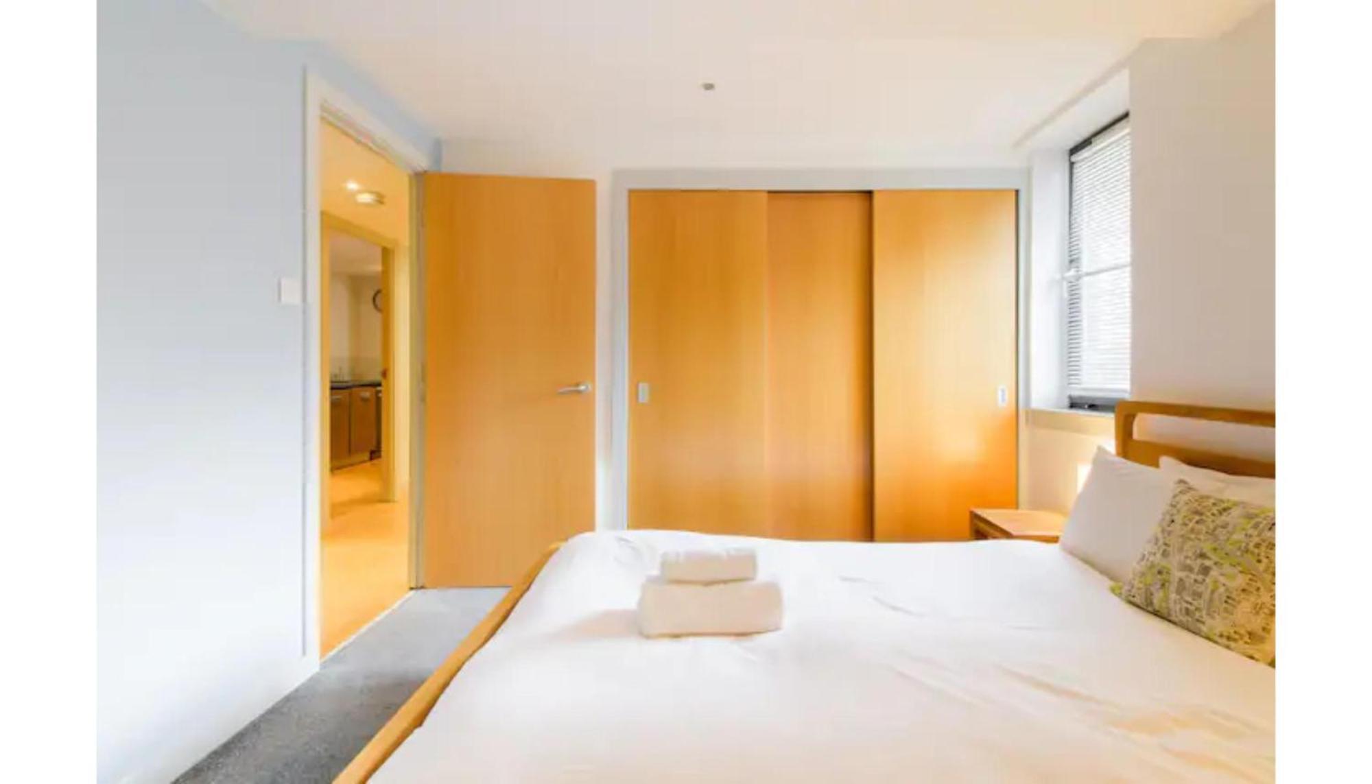 Апартаменты Modern Flat In The Middle Of Old Town Эдинбург Экстерьер фото