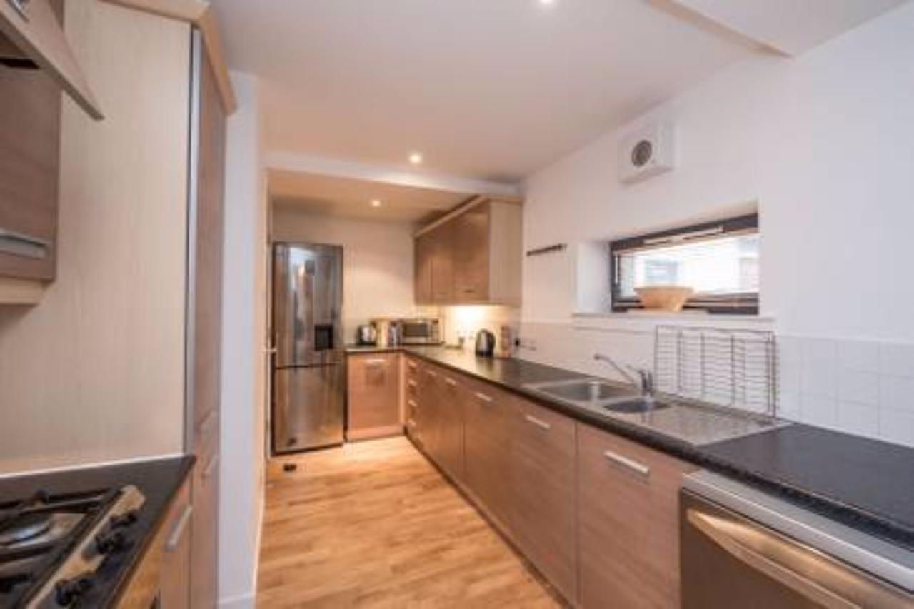 Апартаменты Modern Flat In The Middle Of Old Town Эдинбург Экстерьер фото